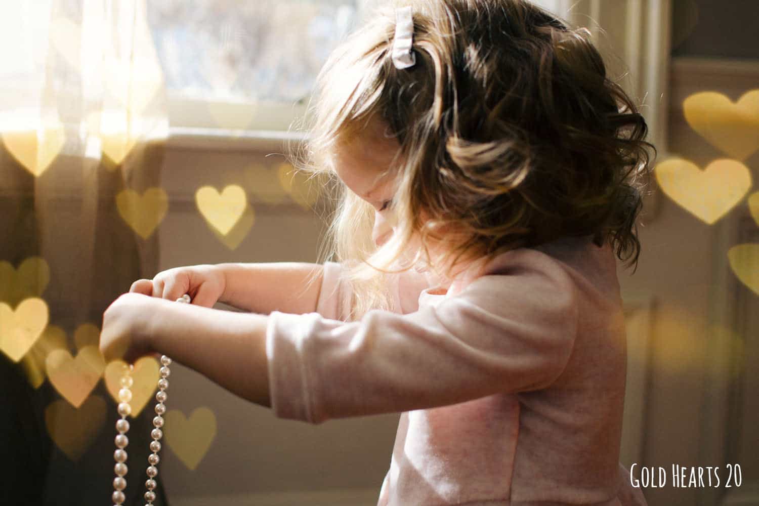 gold hearts prv7.2 - 36 Gold Hearts Bokeh Overlays