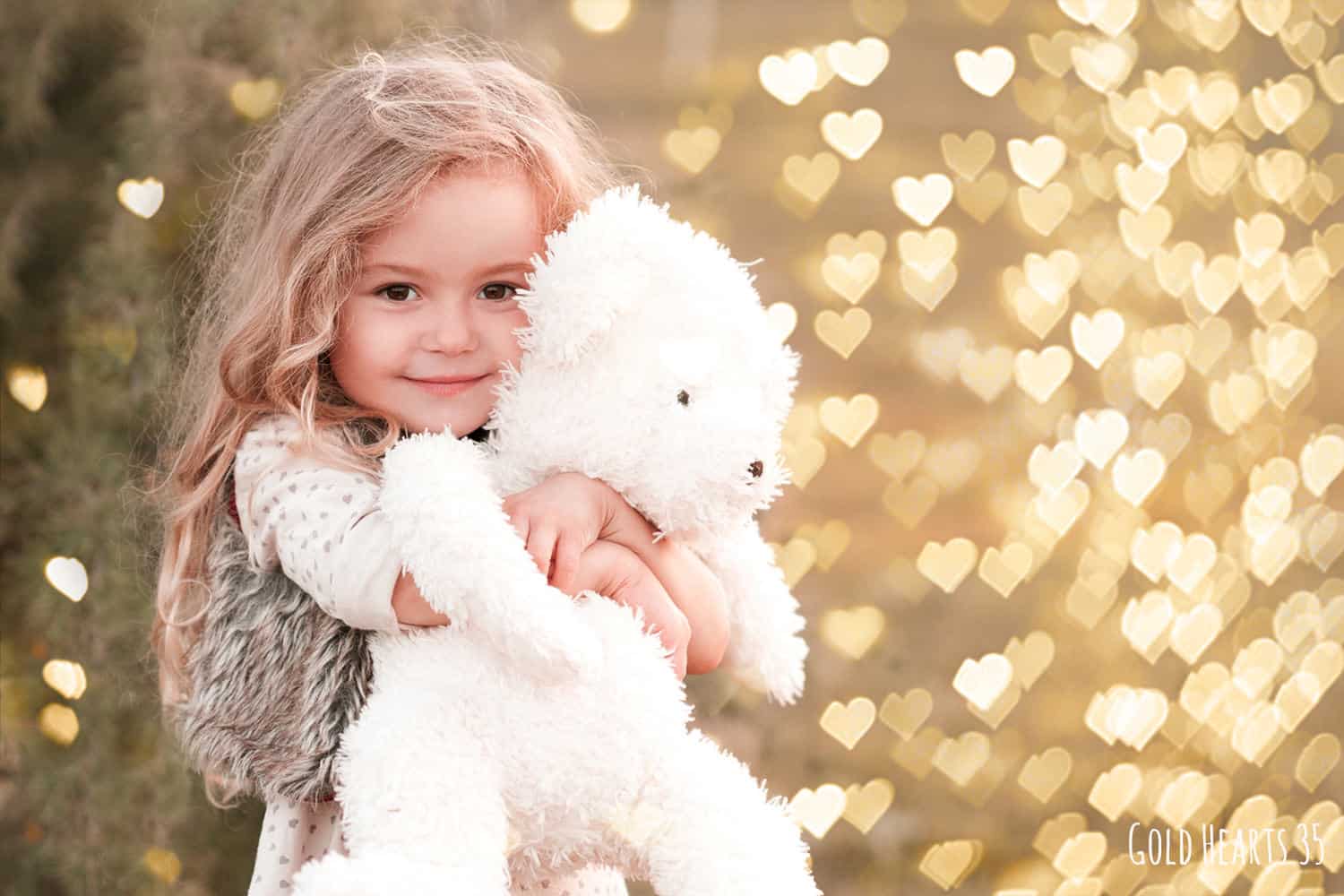 gold hearts prv9.2 - 36 Gold Hearts Bokeh Overlays