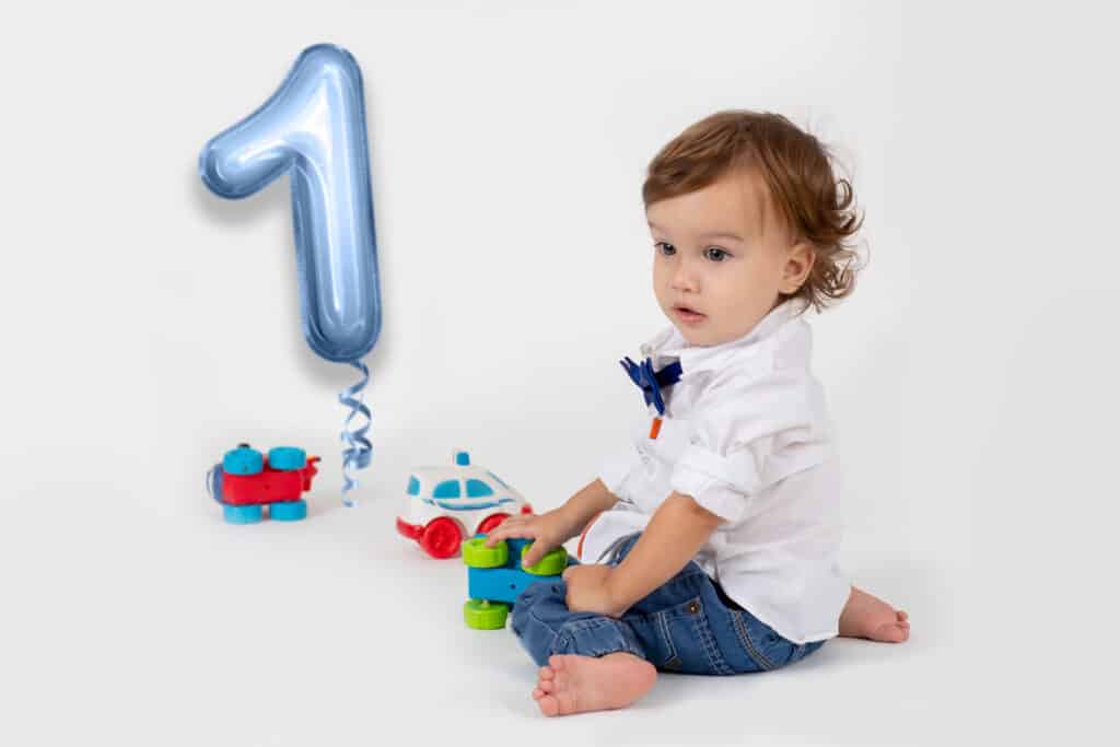 prv6 2 1024x683 - Foil Number Balloons Photo Overlays
